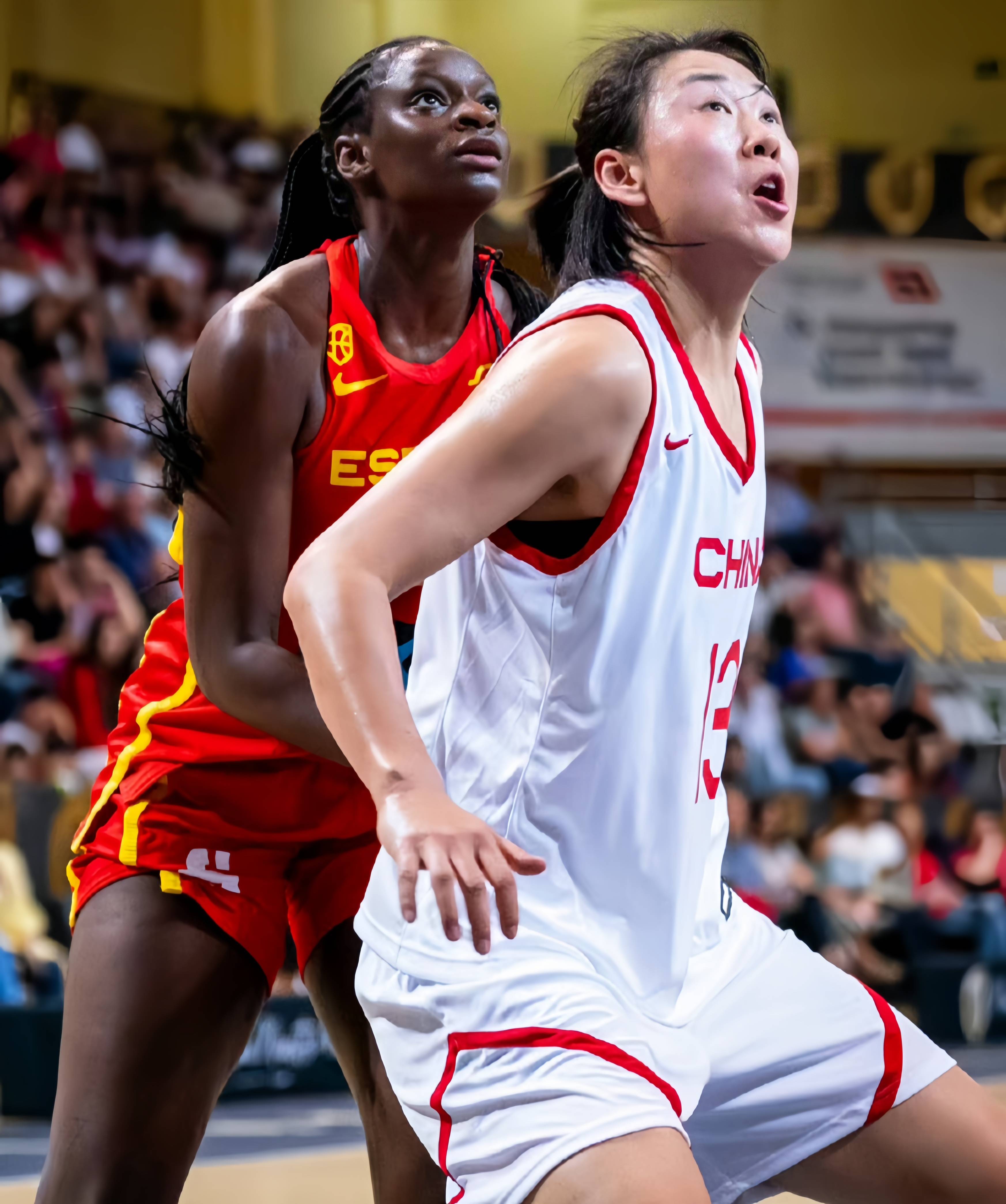 Latest News from China Women's Basketball Team (Latest News from China Women's Basketball Team, Li Meng)